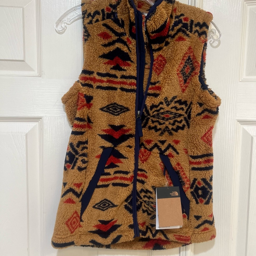 New The North Face Campshire Sherpa Vest Women’s Size xs Brown Aztec Print fall